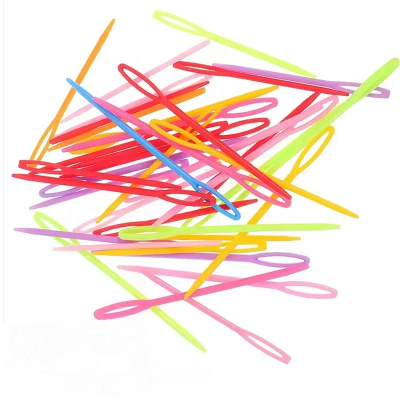 124 pcs 7cm Yarn Weaving Needles Large Eye Easy Threading, designed for Handmade Doll Making, Lightweight Plastic