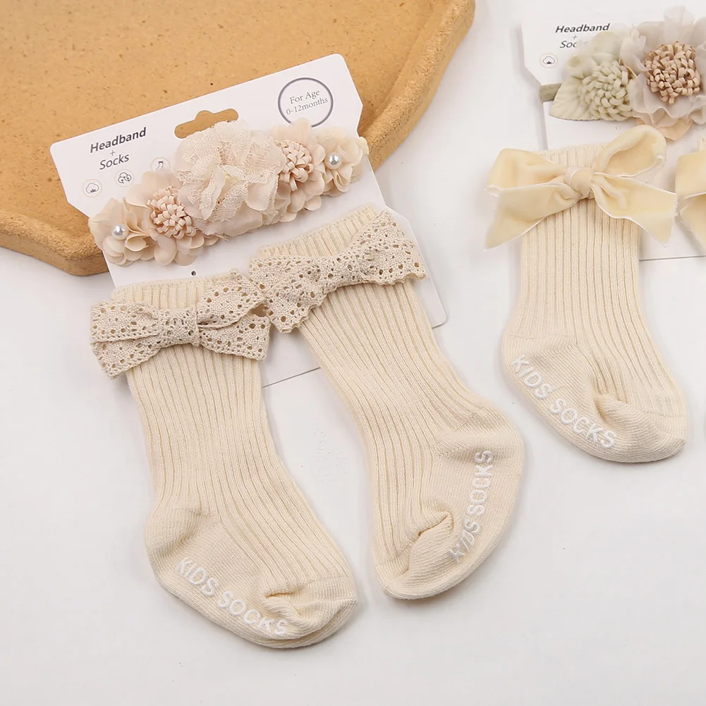 

3Pcs/Set Ins Cream Latte Flower Headbands with Ribbed Socks for Baby Girls Boutique Flower Anti-Slip Short Cotton 0-12M Sock