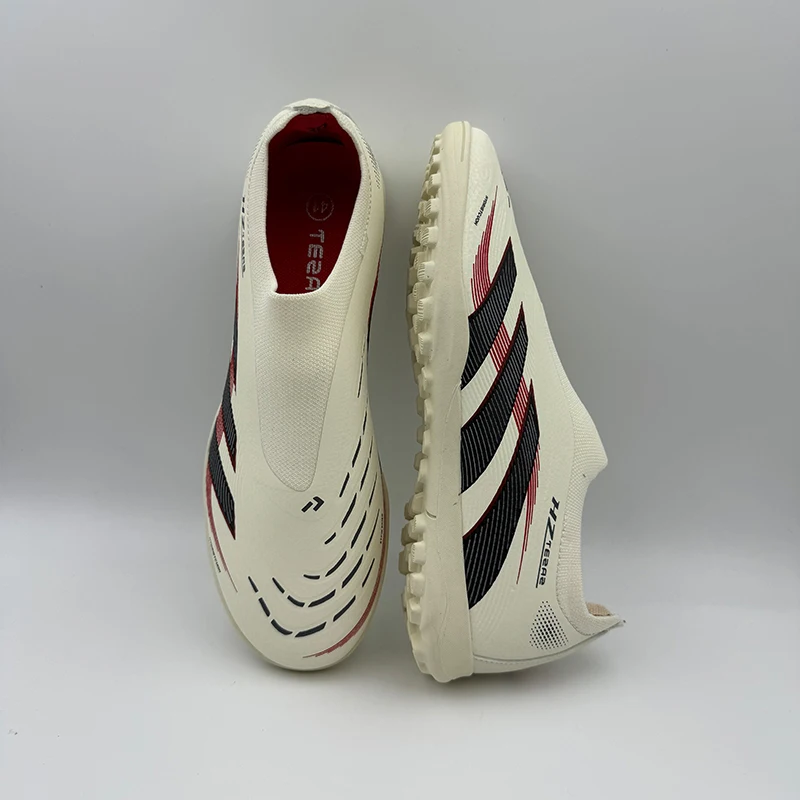 

New Men Football Shoes TF/FG Training Society Cleats Soccer Shoes Professional Indoor Football Field Boots Grass Training Fast