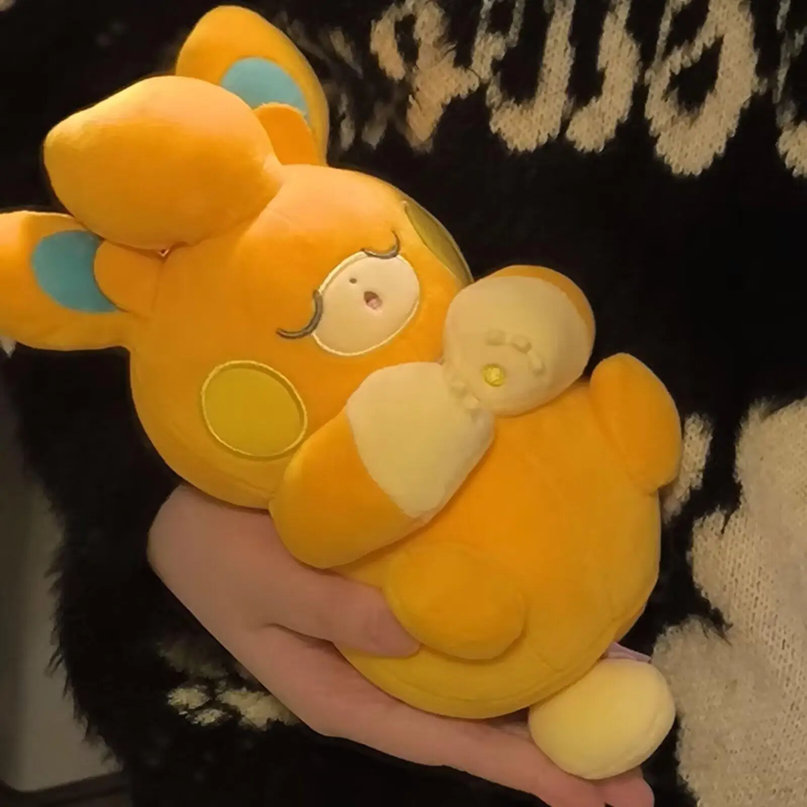 

Sleeping Pawmi Plush Toy Pokemon Peluche Soft Cartoon Sprigatito Charizard Sylveon Glaceon Leafeon Stuffed Doll Cute Gift