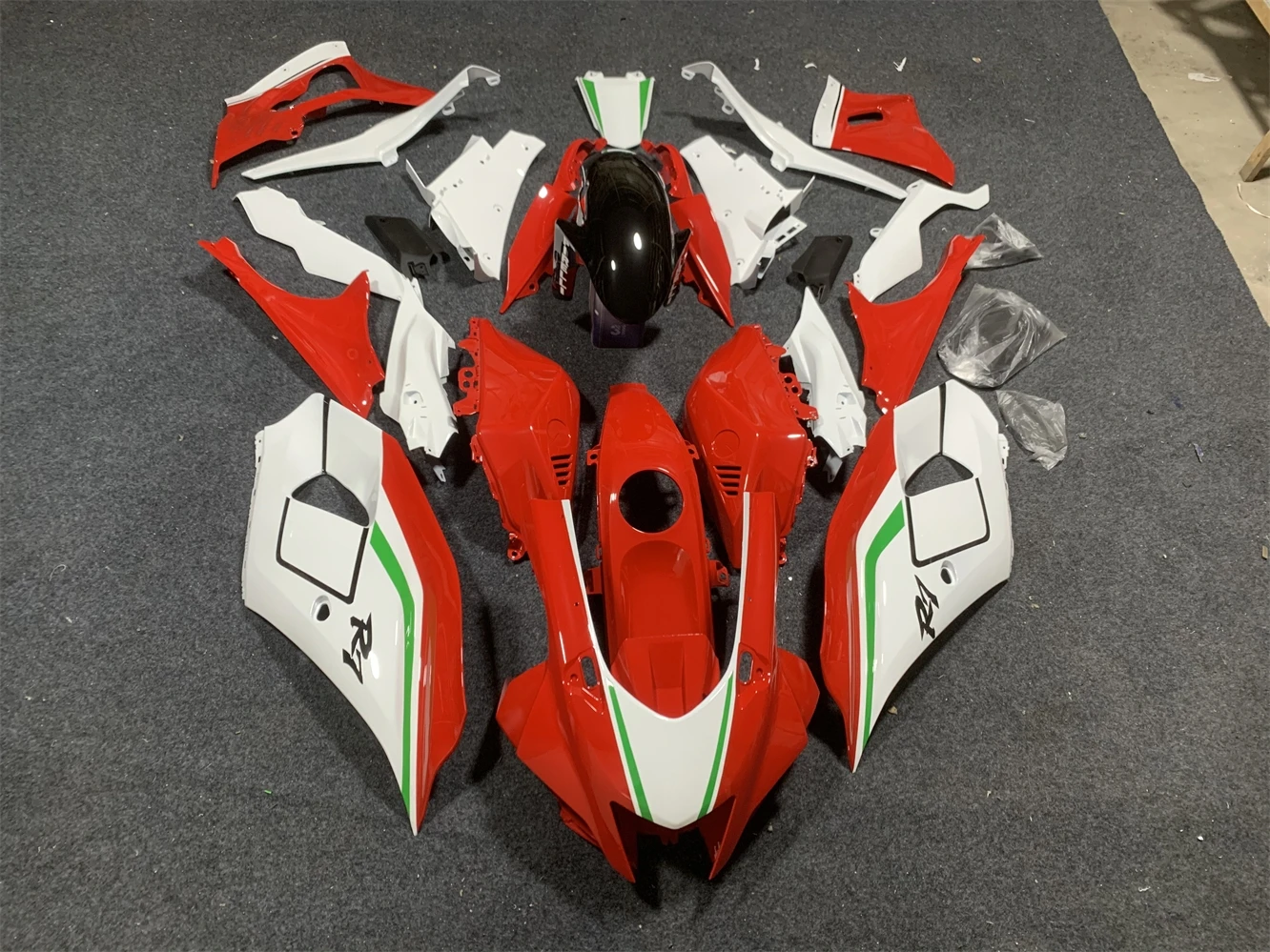 NEW ABS Motorcycle full Fairing Kit fit For Yamaha YZF R7 2022 2023 YFZ-R7 2022 2023 Bodywork Fairings kits set red