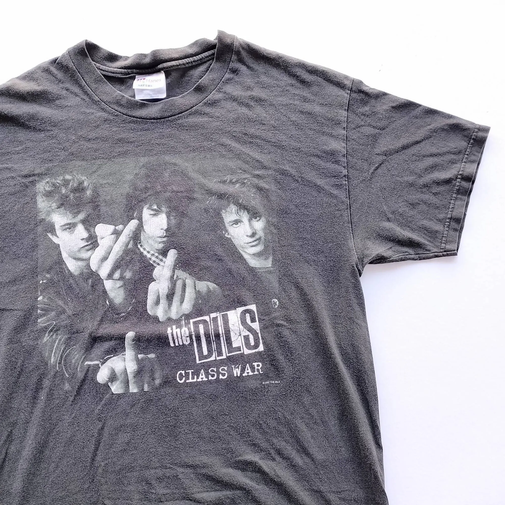 Vintage 2001 The Dils Class War Dionysus Records T Shirt size L (W 21.5 x L 29)