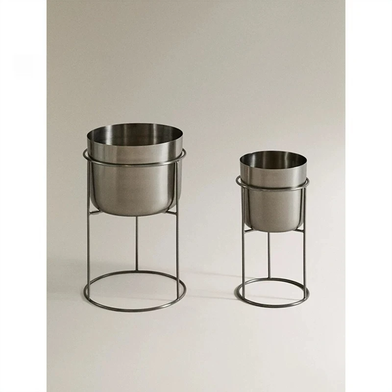 Retro indoor silver universal versatile high-end metal flower pot ornament