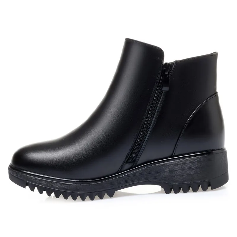Women's Snow Boots Winter Genuine Leather Wool Thicken Warm Ladies Short Boots Non-slip Large Size Mother Boots image 3