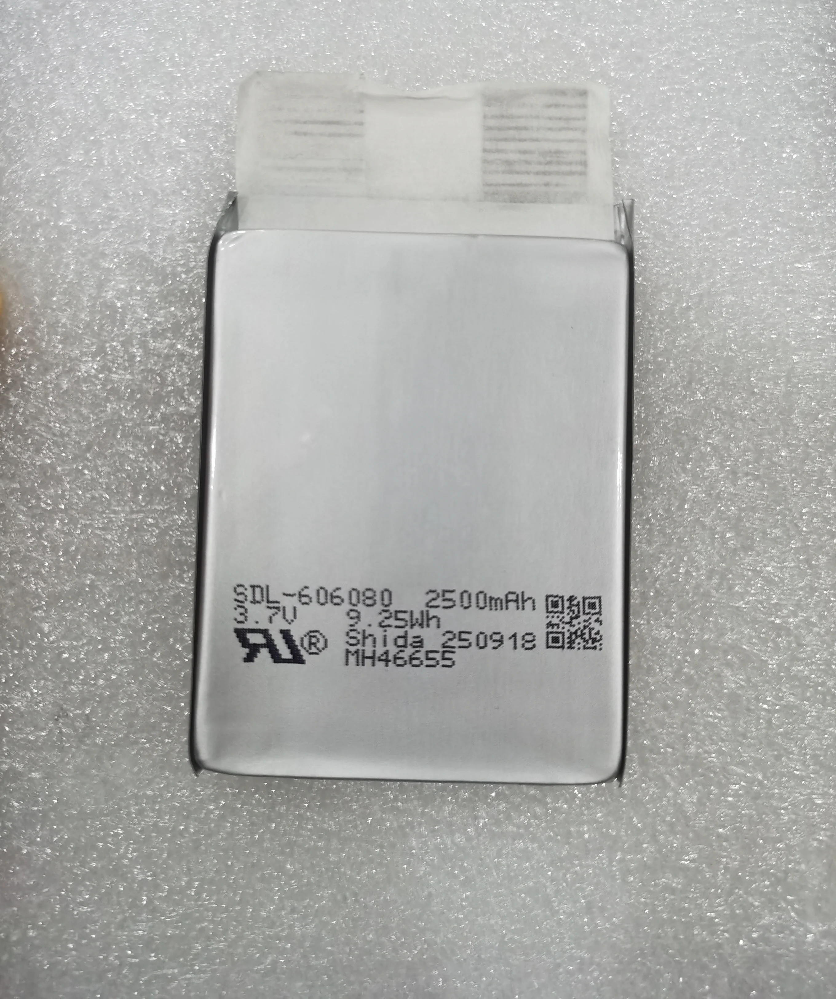 new SDL-606080 2500mah 3.7v  6mm*60mm*80mm battery Electronic watch Start power supply
