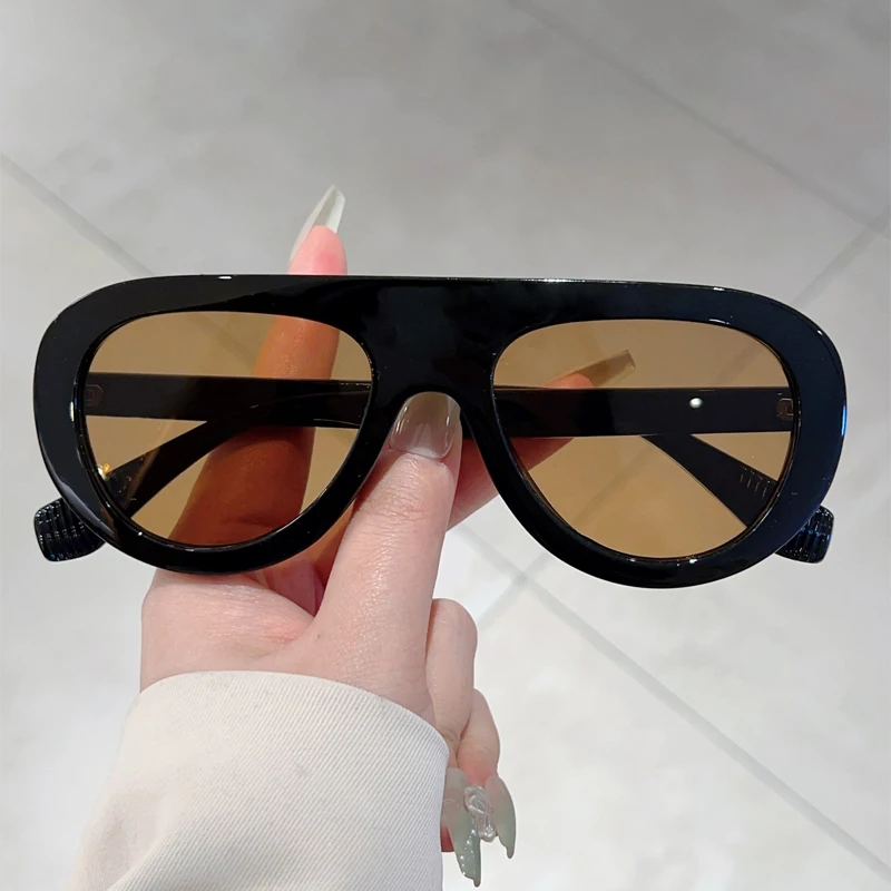 Pilot Sunglasses Men Vintage Candy Color Rim Outdoor Casual Shades Women Retro Stylish Design Anti-UV Decor Sun Glasses
