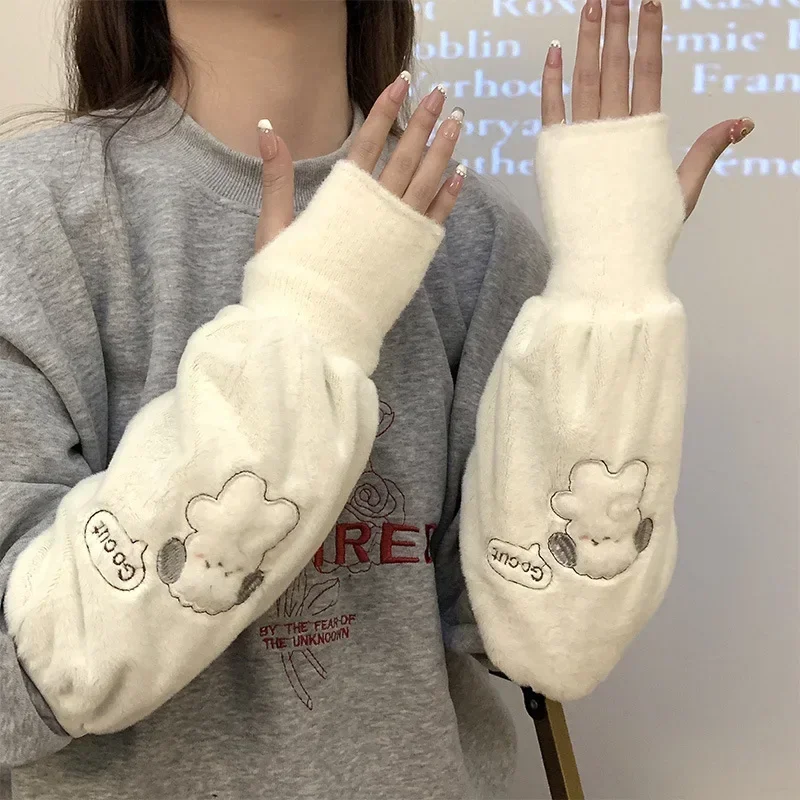 Cartoon 2-in-1 Fall/Winter Plush Warmer Cover Sleeves Dirty Resistant Gloves Thickened Women Fashion Fingerless Arm Warmers 2024