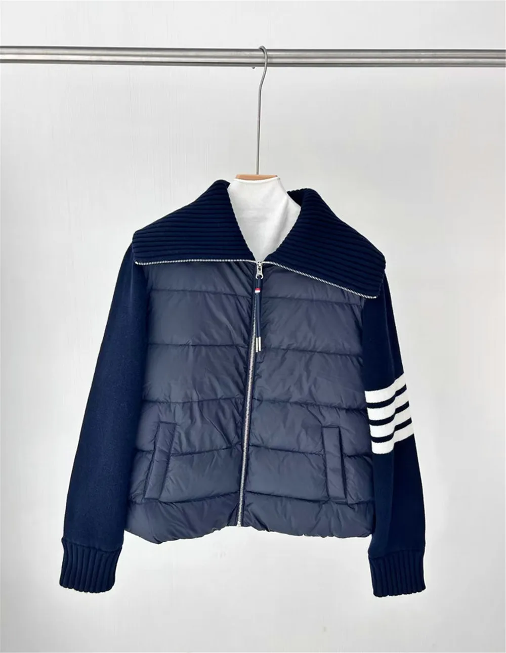 مجموعة جديدة لخريف وشتاء 25 للسيدات: أكمام من الصوف، ياقة كبيرة، سترة دافئة من ريش البط الأبيض #4