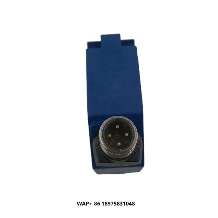 OY1P303P0102  0Y1P303P0102  original new distance sensor sensor have stock