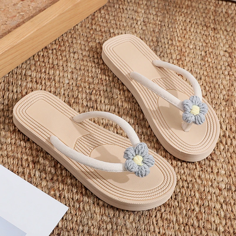 Летние женские шлепанцы, повседневные однотонные удобные нескользящие легкие домашние и уличные пляжные сандалии на плоской подошве из ЭВА с квадратной головкой