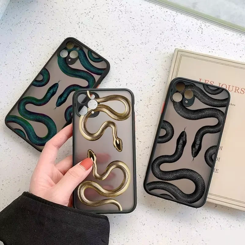 2025 Luxury Year of the Snake Golden Serpent Pattern For iPhone Case 16 15 14 13 12 11 Pro XR XS Max 7 8 Plus Phone Y2K Cover