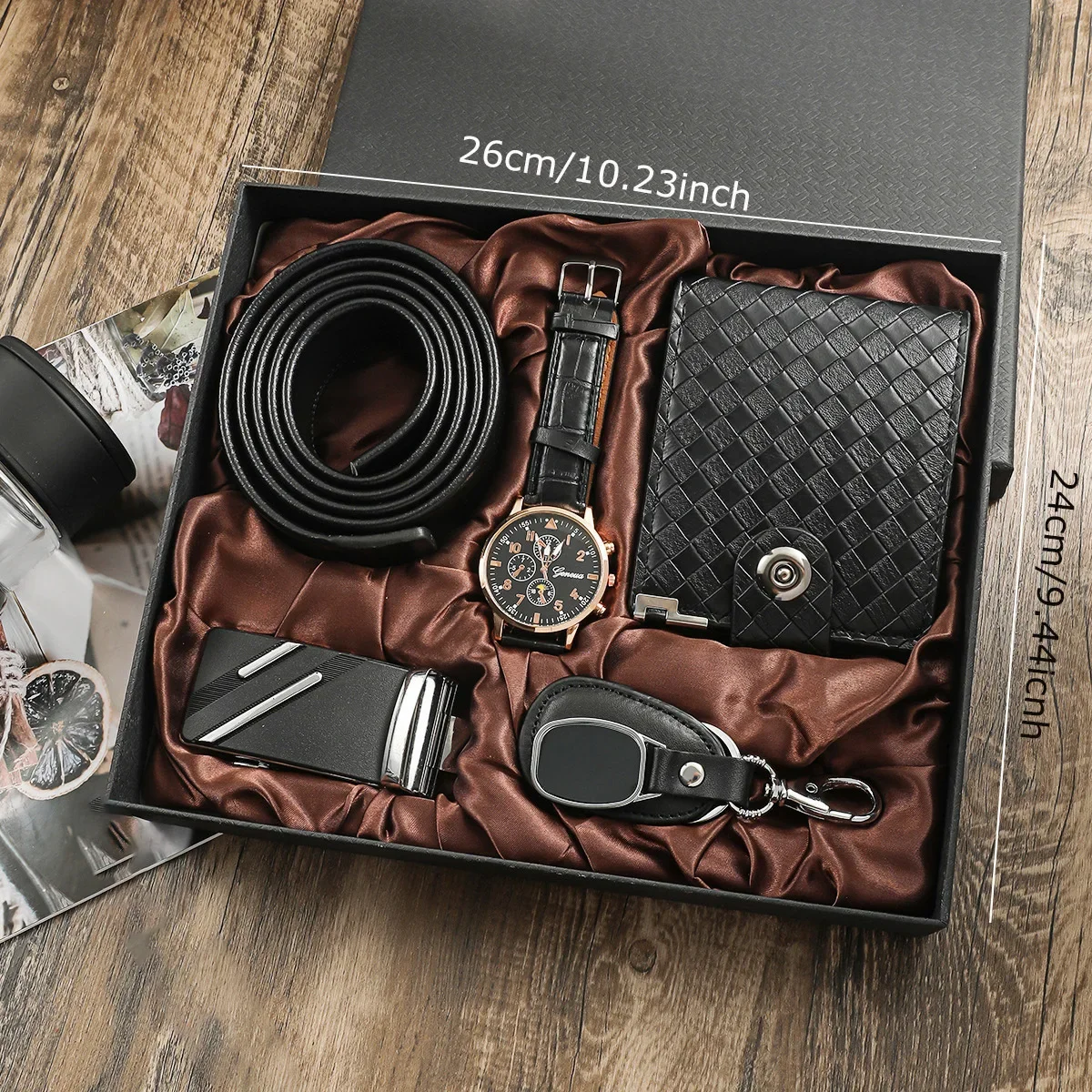 5 قطع - طقم ساعات وحزام عصرية فاخرة للرجال مع سلسلة مفاتيح ونظارات عصرية ومحفظة - صندوق هدايا مثالي لعيد الأب
