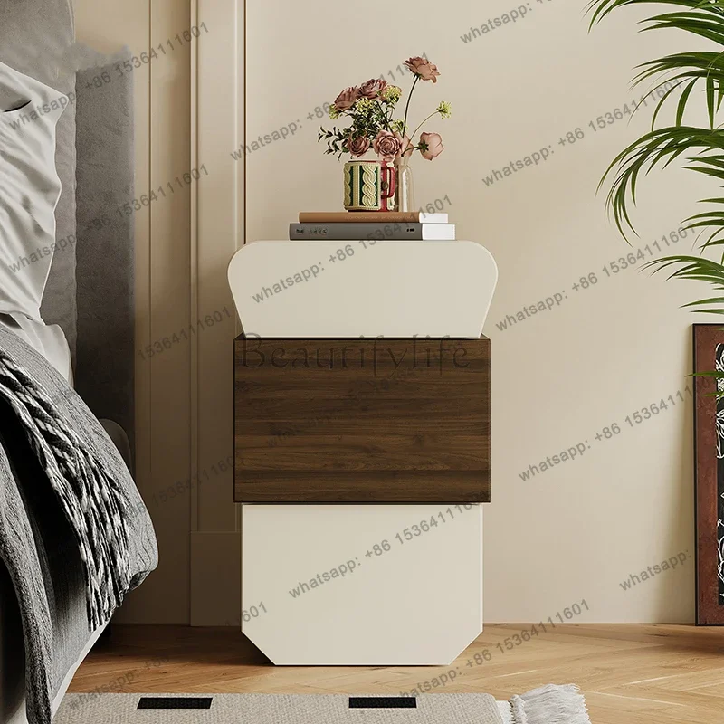 

FG11Modern Aesthetic Nightstand Classic Storage Drawer Luxury Nightstand Premium Minimalist Mesitas De Noche Bedroom Furniture
