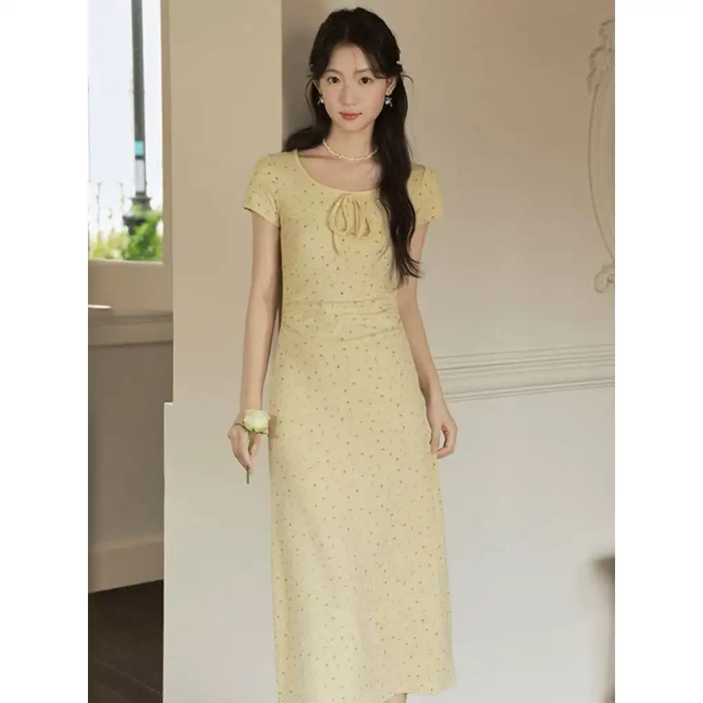 

Желтое платье миди с цветочным принтом, приталенное, с квадратным вырезом, рукавами-фонариками, завышенной талией, А-силуэта, летнее, для молодых женщин, для повседневной носки