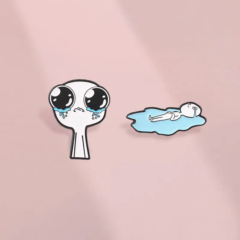 Cartoon Crying Alien Brooch Unisex Metal Pins Big Eye Teardrop Figure Badge DIY Clothing Bags Shoes Hat Scarf T-shirt Accessory