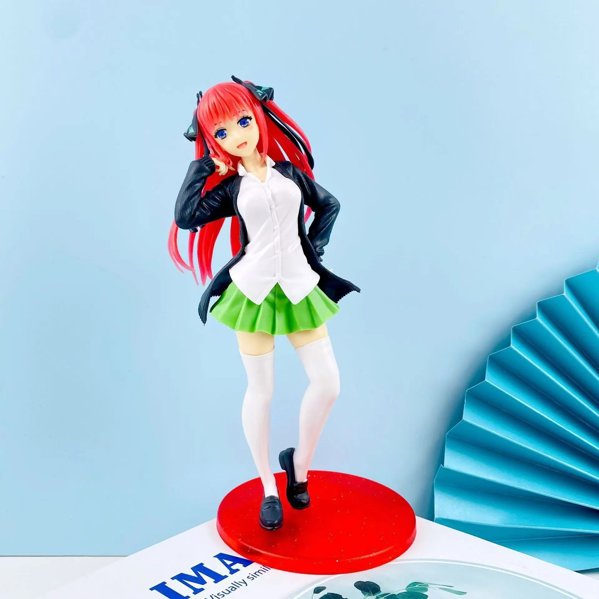 Zhongkaihua The Quintessential Quintuplets Anime Figure Nakano Ichika Figure PVC Statue Kimono Fleur Mariage Edition Décoration de bureau Modèle 22 cm