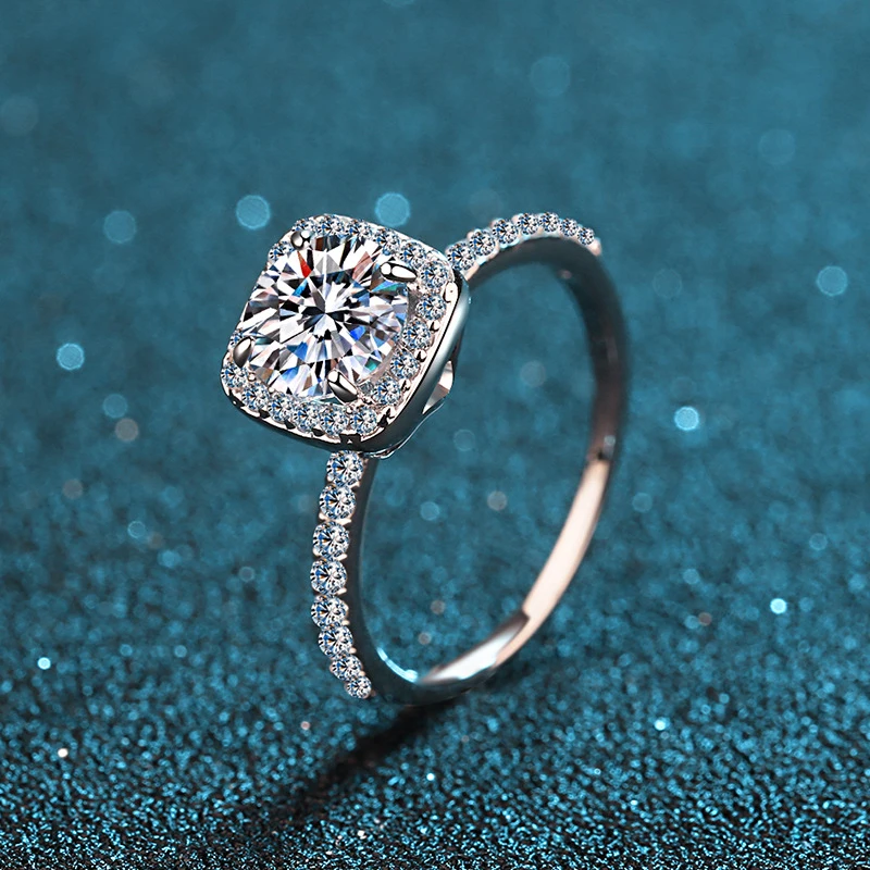 Moissanite Ring  925 Sterling Silver 1ct 4-Prong Sugar Cube Bezel Moissanite Band for Women