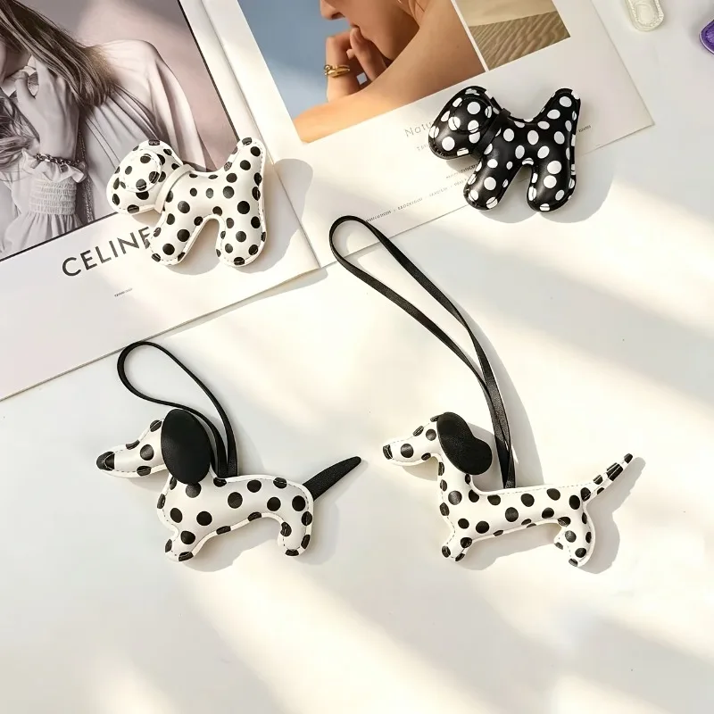 Cute Polka Dot Dachshund PU Leather Keychain, INS Style Spotted Dog Bag Charm, Versatile Bag Pendant Key Chain Couple Gift