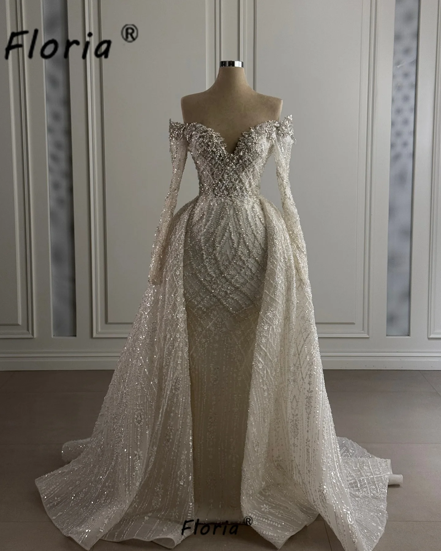 

Woman Ivory Wedding Dress with Detachable Train Heavy Beads Mermaid Off the Shoulder Celebrity Dresses Customized Vestidos noche