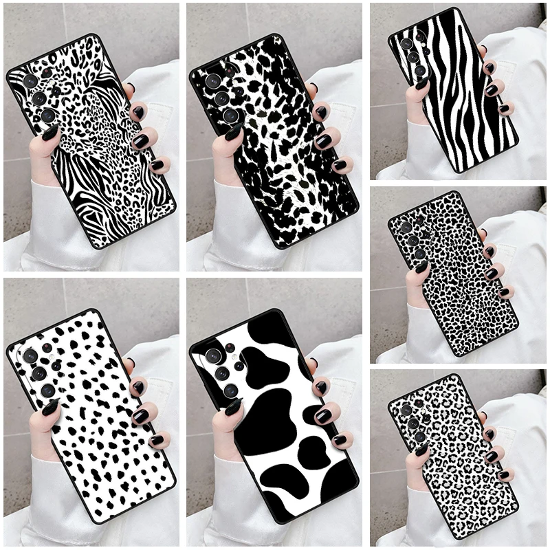 

Phone Case For Samsung Galaxy S24 S23 S21fe S22 Ultra Plus Note 10 20 S8 S9 S10 Cover Black and White Dalmatian Cow Zebra