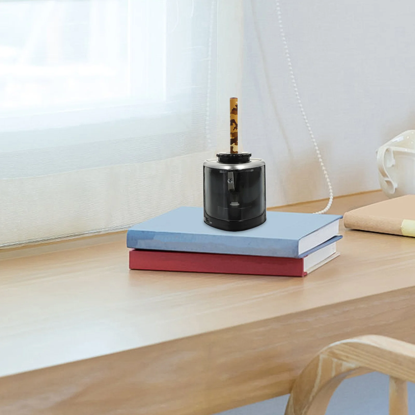 Automatic Pencil Sharpener Compact Portable Electric Sharpener for Kids Students School Supplies Efficient Sharpening Tool