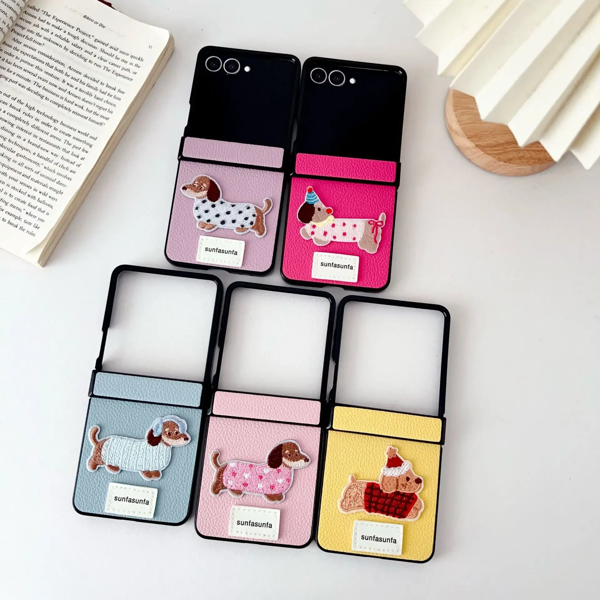 

Puppies PU Leather Phone Case for Samsung Galaxy Z Flip 7 6 5 4 Protective Back Cover for ZFlip5 ZFlip6 ZFlip7 Case Shell