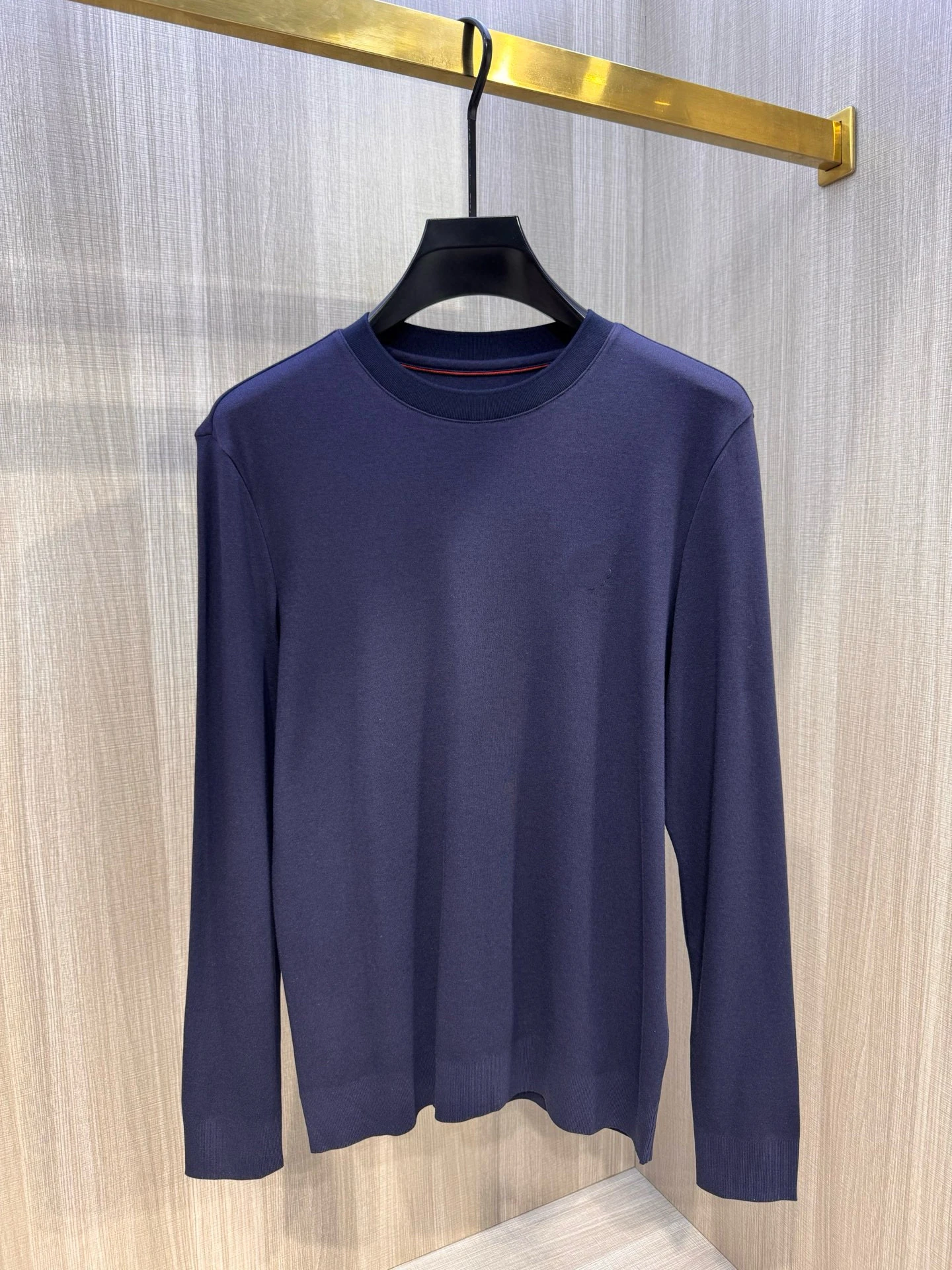 

ntleman Men's Cotton Long Sve T-irt Casual round Ne Base Layer irt Autumn Winter Faion Urban Sle Comfortable...