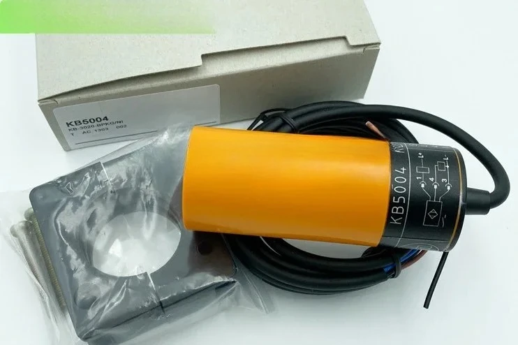 KB5004 Емкостный датчик приближения KB-3020-BPKG/NI DC 3-проводной PNP Нормально открытый датчик