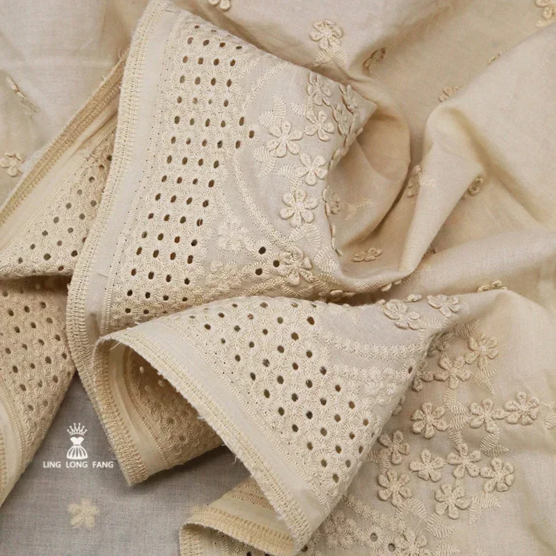

Three-dimensional Flower Embroidery Cotton Fabric Skin-friendly Soft Breathable Designer Dress Cothing Sewing Patchwork Material