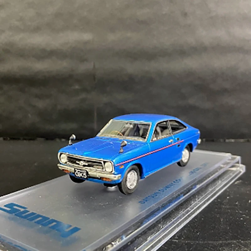 

ENIF масштаб 1:43, Datsun Sunny 1200 Gx5 1972, модель автомобиля из смолы, имитация готового продукта, коллекция хобби, подарок