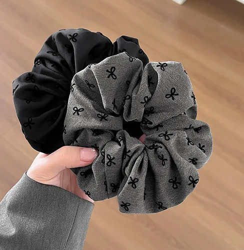 Imagen 1 del producto Y2K elegante estampado arco corazón lunares lazos para el cabello cuerda mujeres talla grande Scrunchies gris negro diadema Cola de Caballo titular sombreros