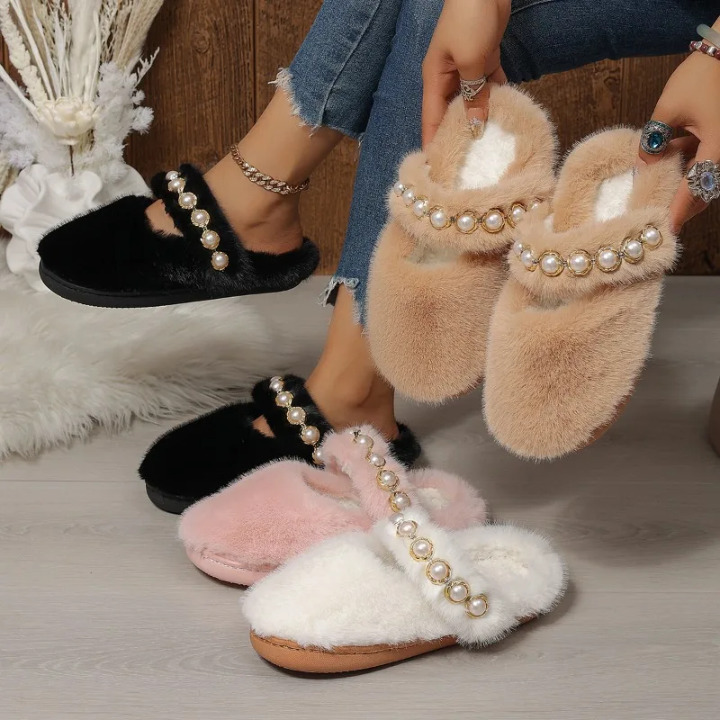 Hot Sale Women Round Toe Fluffy Slippers Pearl Chain Ornament Faux Fur Slip on Backless Mules Warm Winter Fashion Indoor Slides
