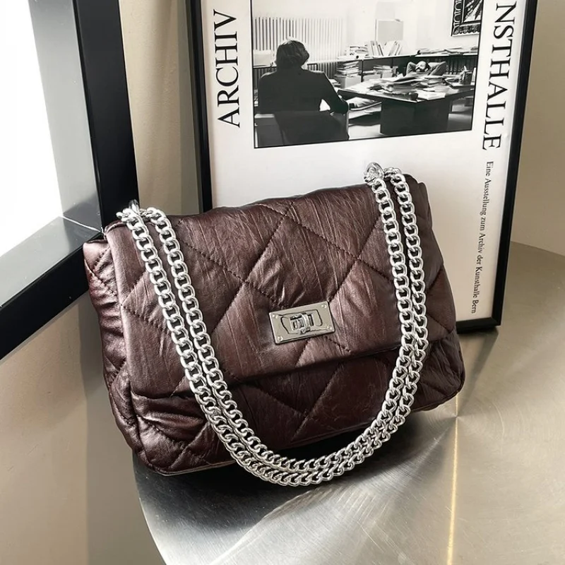 

Women's Spacious Messenger Bag Leather Tote Option Classic Elegant Style With Multiple Compartments Luxury Brand For Ladies