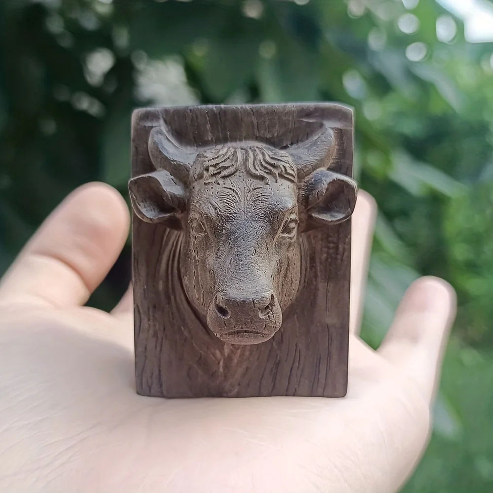 1.8 Inch Hand-Carved Wooden Creative Bull Head Ornament Suitable for Home Art Desktop Display, Tea Room Decoration, Decorative Items