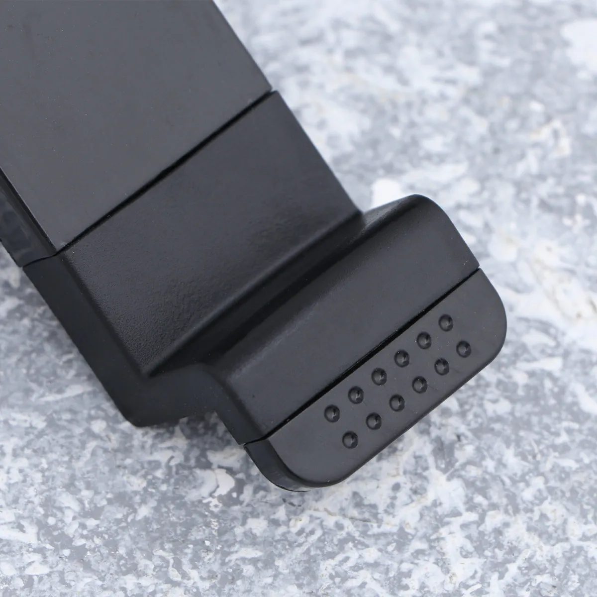 Black Silicone Car Phone Holder – Adjustable Dashboard & Handlebar Navigation Bracket
