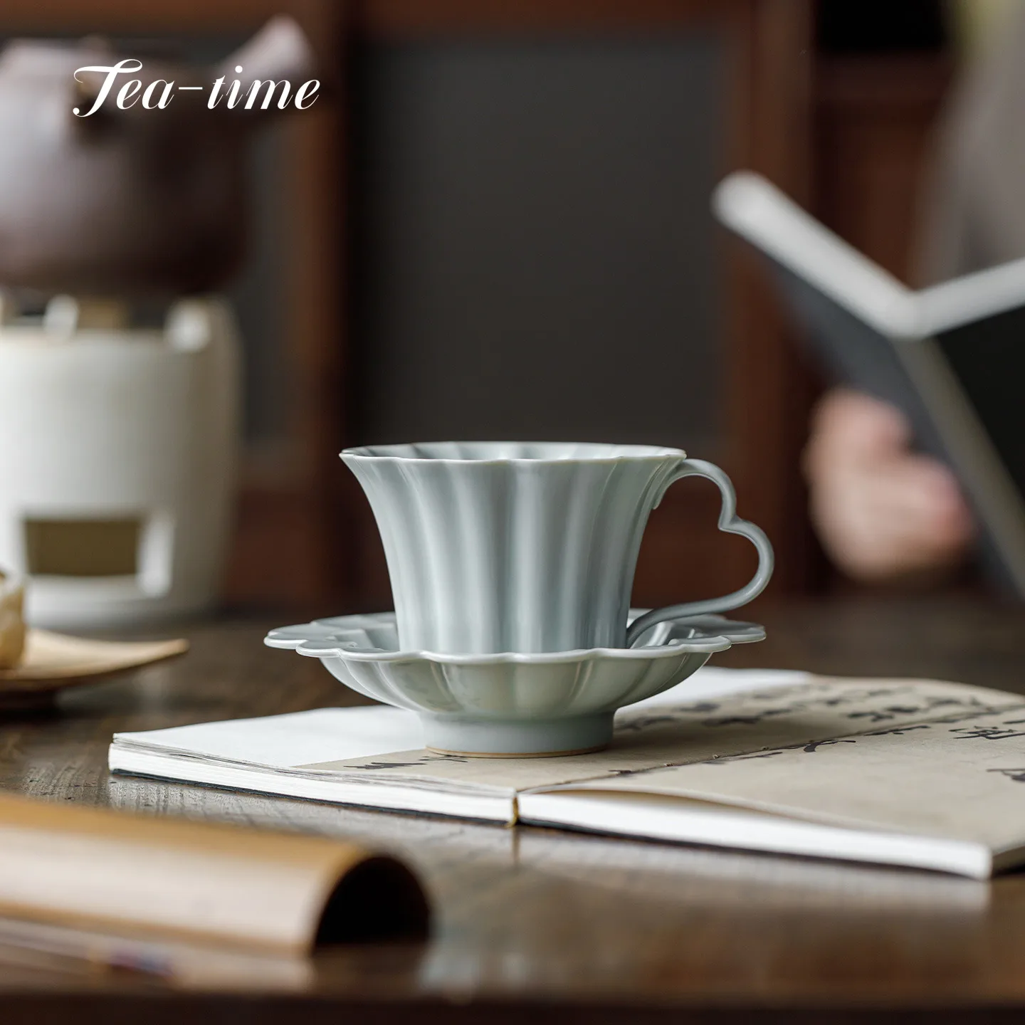 Sky Blue Ru Kiln Ceramic Coffee Cup Saucer Handmade Petal Mugs Mug Mate Porcelain Tea Cups Milk Aesthetic Rare Cups Tea Set