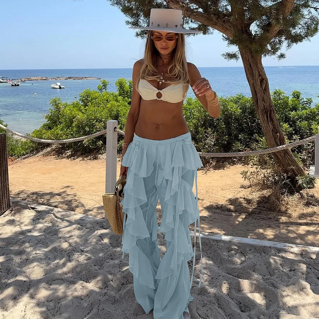 2025 Set bikini bianco sexy con pantaloni a rete trasparente Costumi da bagno donna Bikini Bikini con volant femminile Costume da bagno ritagliato Body Beachwear