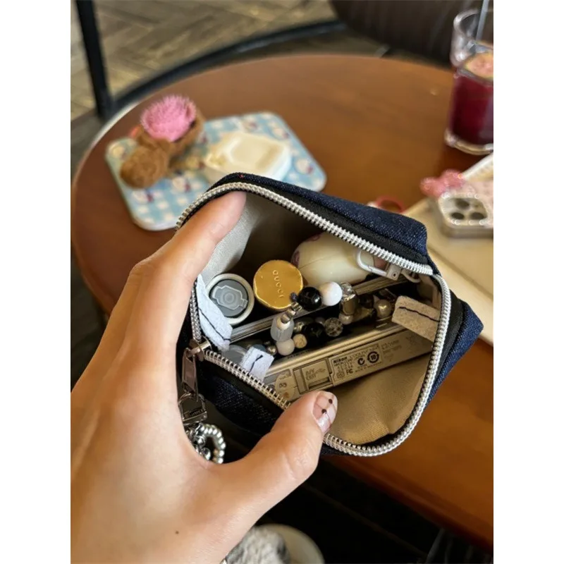Woman Wallet Denim Heart-embroidered Cosmetic Bag ID Card Bag Portable Small Dirt-resistant Coin Purse Portable Small Bag 2025