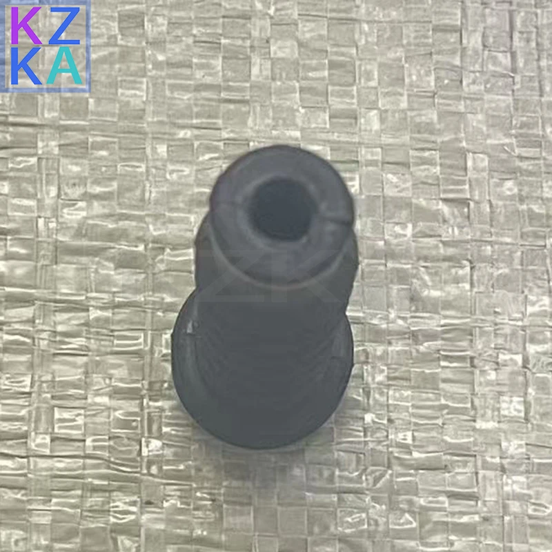 

650-44147-00 Shift Rod Boot Seal For Yamaha Outboard Motor 2 Stroke 40HP 40Q E40G/J 40G/J 650-44147 Boat Engine