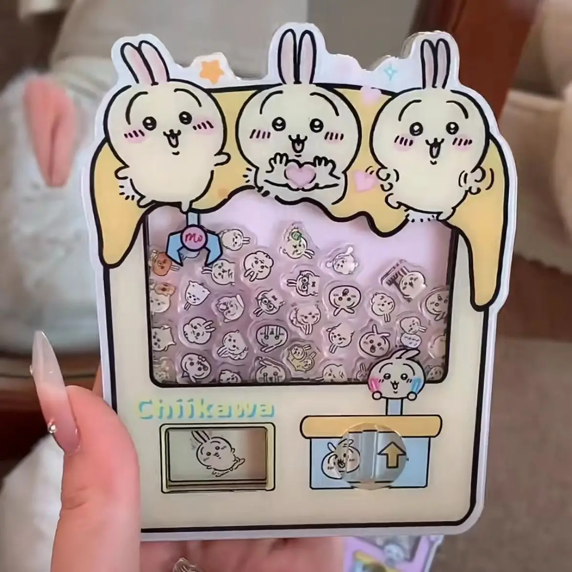 

Chiikawa Hachiware Usagi, same style as Xiaohongshu, cute and relaxing, gilder, rocking bag pendant, boys and girls gifts