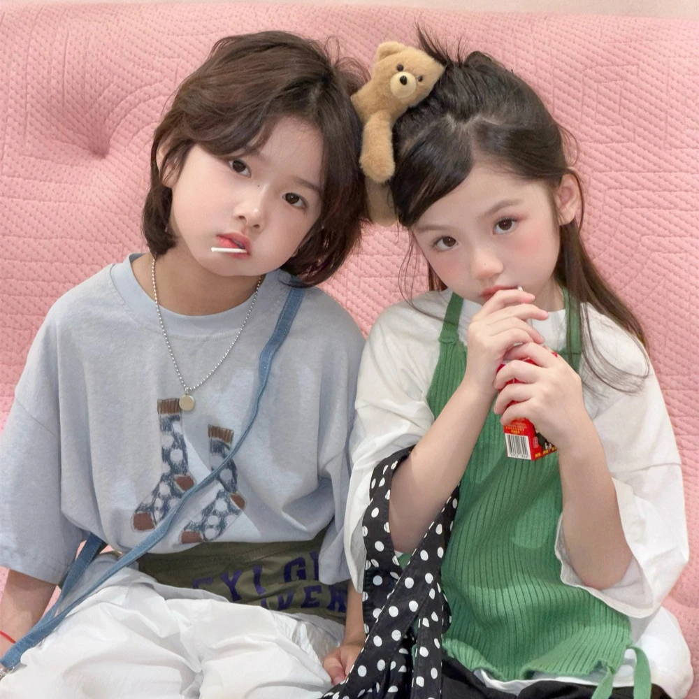 

T-shirt 2026 Spring and Summer New Children's Clothing Korean Style Boys and Girls with Loose Cartoon Socks Printed T-shirts