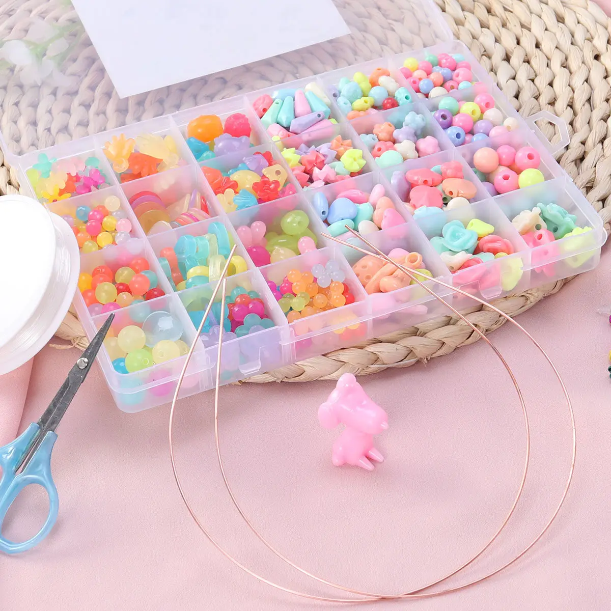 520Pcs Assorted Color Shape Beads for DIY Jewelry Making Kids Adults Hand Eye Coordination Logic Thinking Imagination