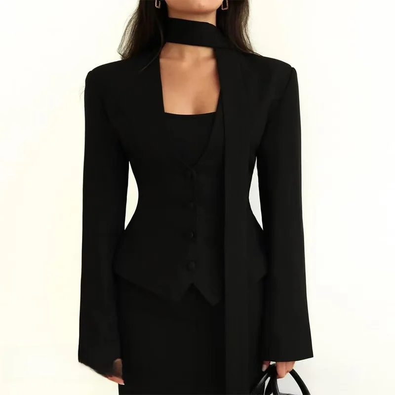 

Fashionable Color V-Neck Scarf Decorated Long Sleeve Casual Suit Jacket Women's Commute Style Polyester Fiber Regular S...