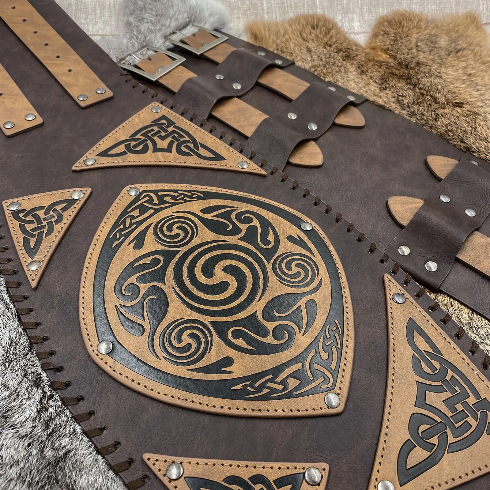 เข็มขัดหนังลายวอร์เท็กซ์แบบนูนสไตล์อัศวินยุคกลาง เข็มขัดหนังสไตล์เรโทร ไวกิ้ง อัศวิน คอร์เซ็ท โจรสลัด อุปกรณ์ประกอบคอสเพลย์
