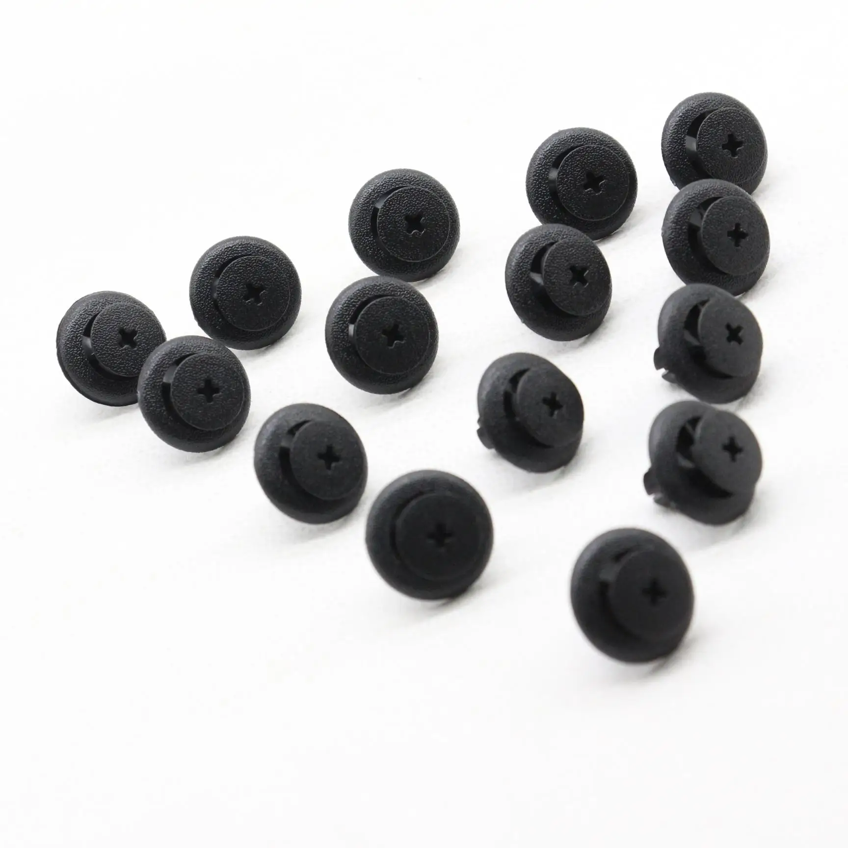 

15 pcs Push-Type Fender Liner Retainer Clips Black Nylon Fit For Subaru WRX STI Crosstrek BRZ Forester Legacy Outback 90913-0051