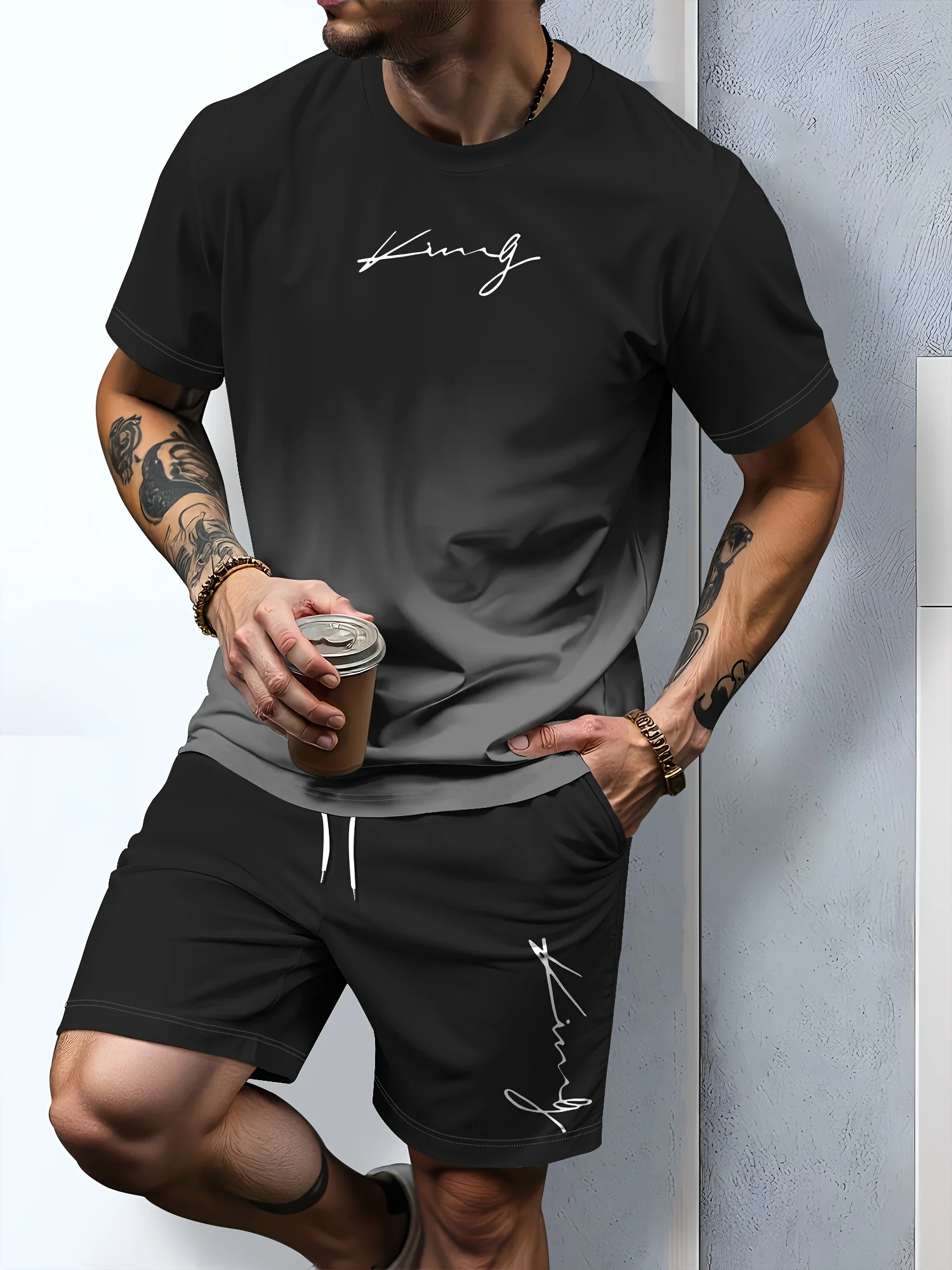 Round Neck Casual and Comfortable T-shirt Round Neck T-shirt and Shorts Polyester Men's Casual Sports Suit 3D Printed T-shirt
