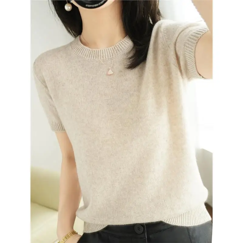 Summer Women's Knitted T-irt Outerwear Wool Camere Loose ort Sve round Ne f Sve New Sle Thin Version