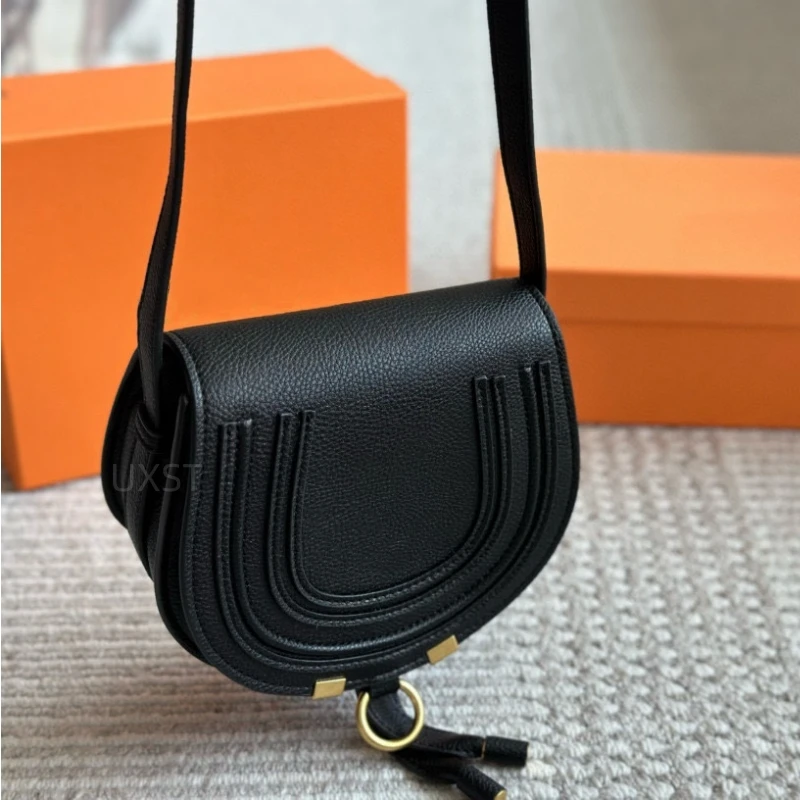 UXST Popular Metal Semicircle Crossbody Bag Textured Cowhide Saddle Bag Retro Simple Messenger Bag Modern Urban Style Female Bag