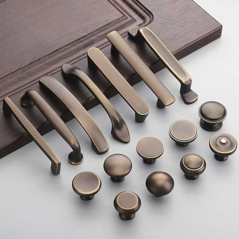 American Style Light Luxury Cabinet Handle Vintage Wine Cabinet Door Handle New Chinese Wardrobe Pull
