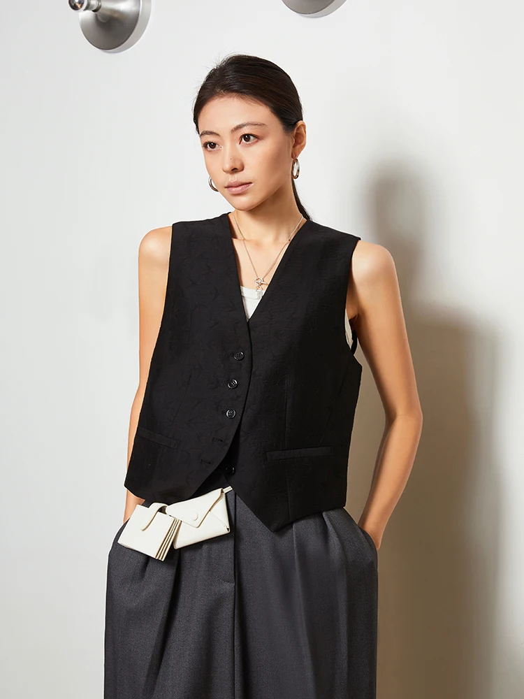 

New Chinese Sle Women's Suit Jaet Vest Autumn Season Silk Embroidery Outerwear ort Length Single Button